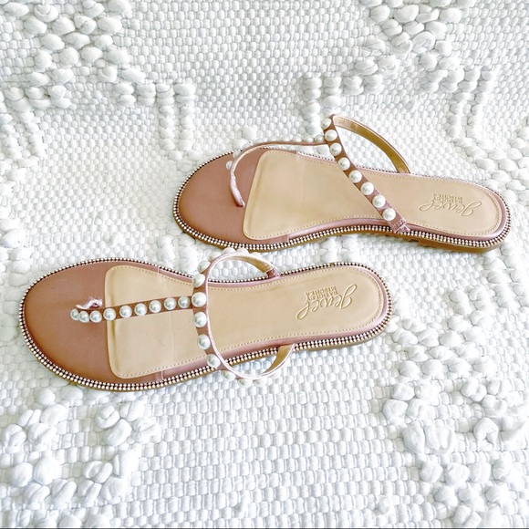 Badgley Mischka Grant Satin Jewel Pearl Embellished T-Strap Sandals New in Box - Picture 6 of 10